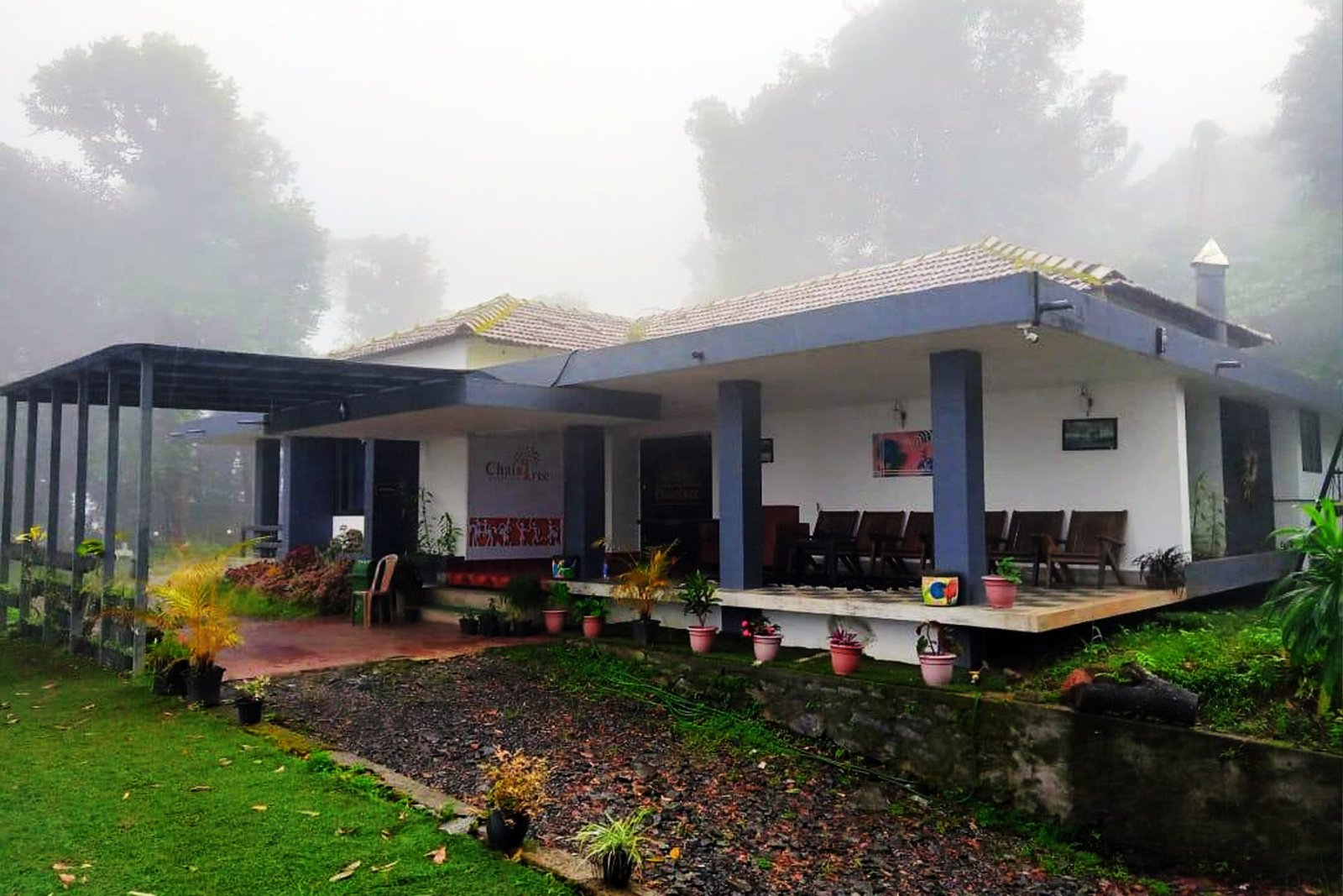 Casita Chain Tree Bungalow