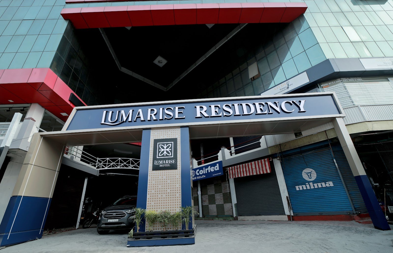 Lumarise Hotel