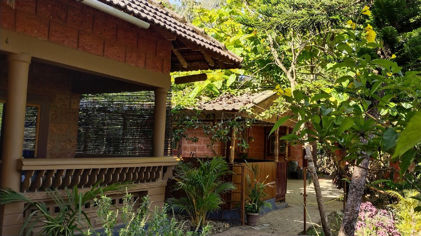 Adhivilla resort river side