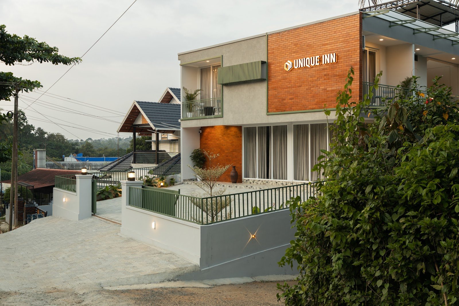 Unique inn