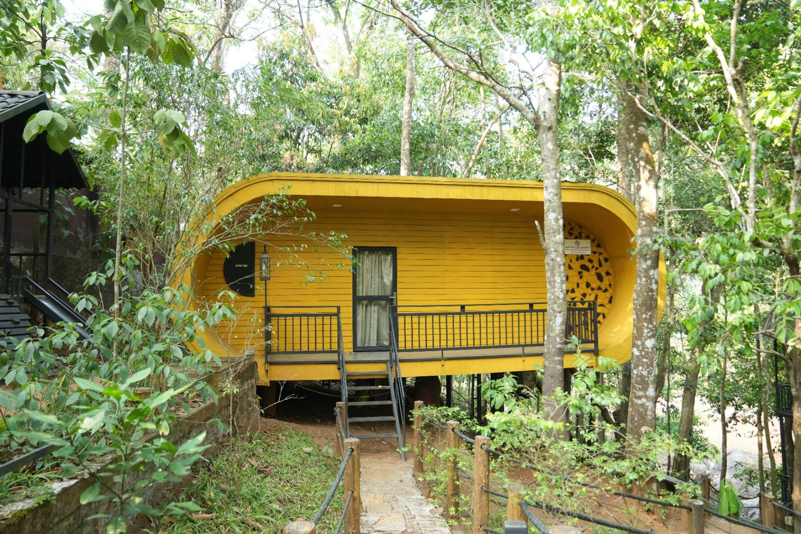 Jungle Beats Resorts